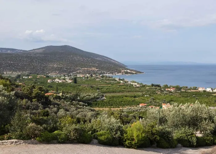 Dafni Stone House In Epidavros Casa de Férias